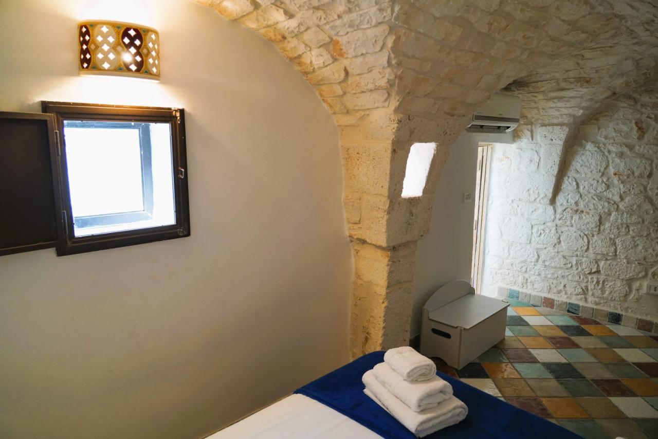 Domus Magistri - A Pochi Passi Dal Centro Storico Ostuni Exterior foto