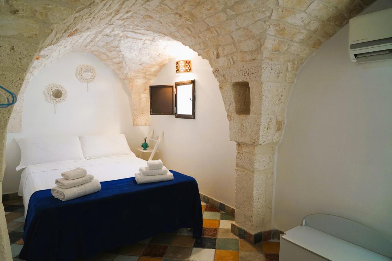 Domus Magistri - A Pochi Passi Dal Centro Storico Ostuni Exterior foto