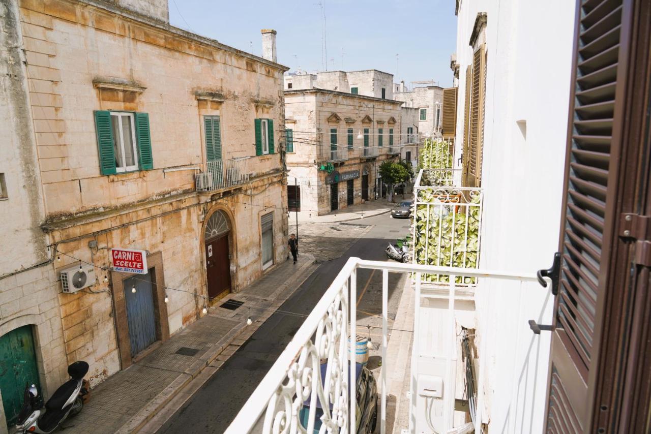 Domus Magistri - A Pochi Passi Dal Centro Storico Ostuni Exterior foto