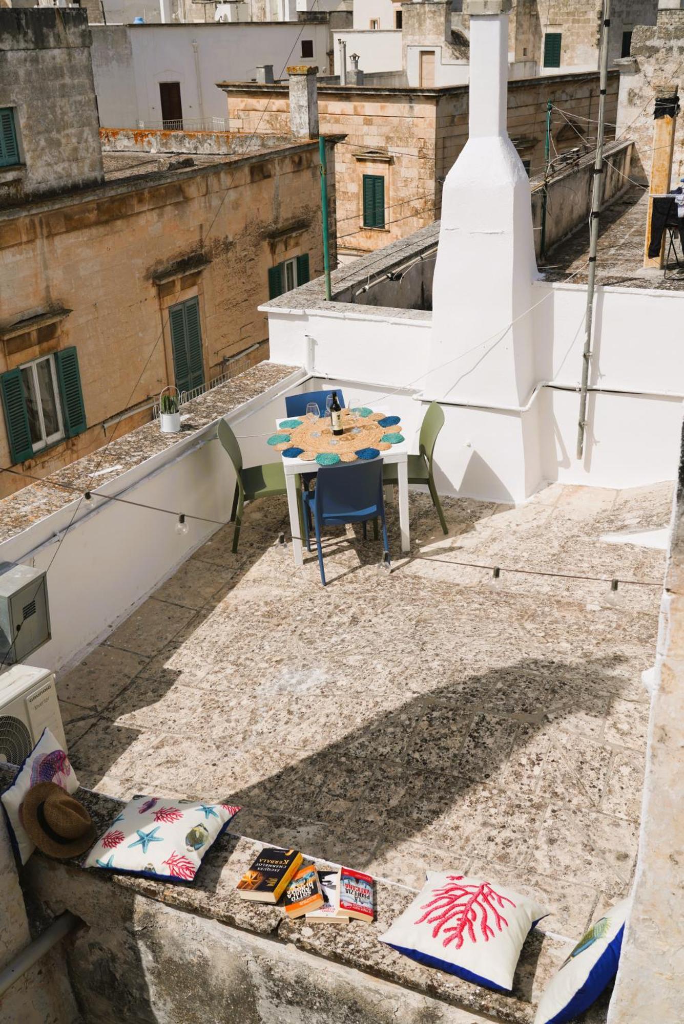 Domus Magistri - A Pochi Passi Dal Centro Storico Ostuni Exterior foto
