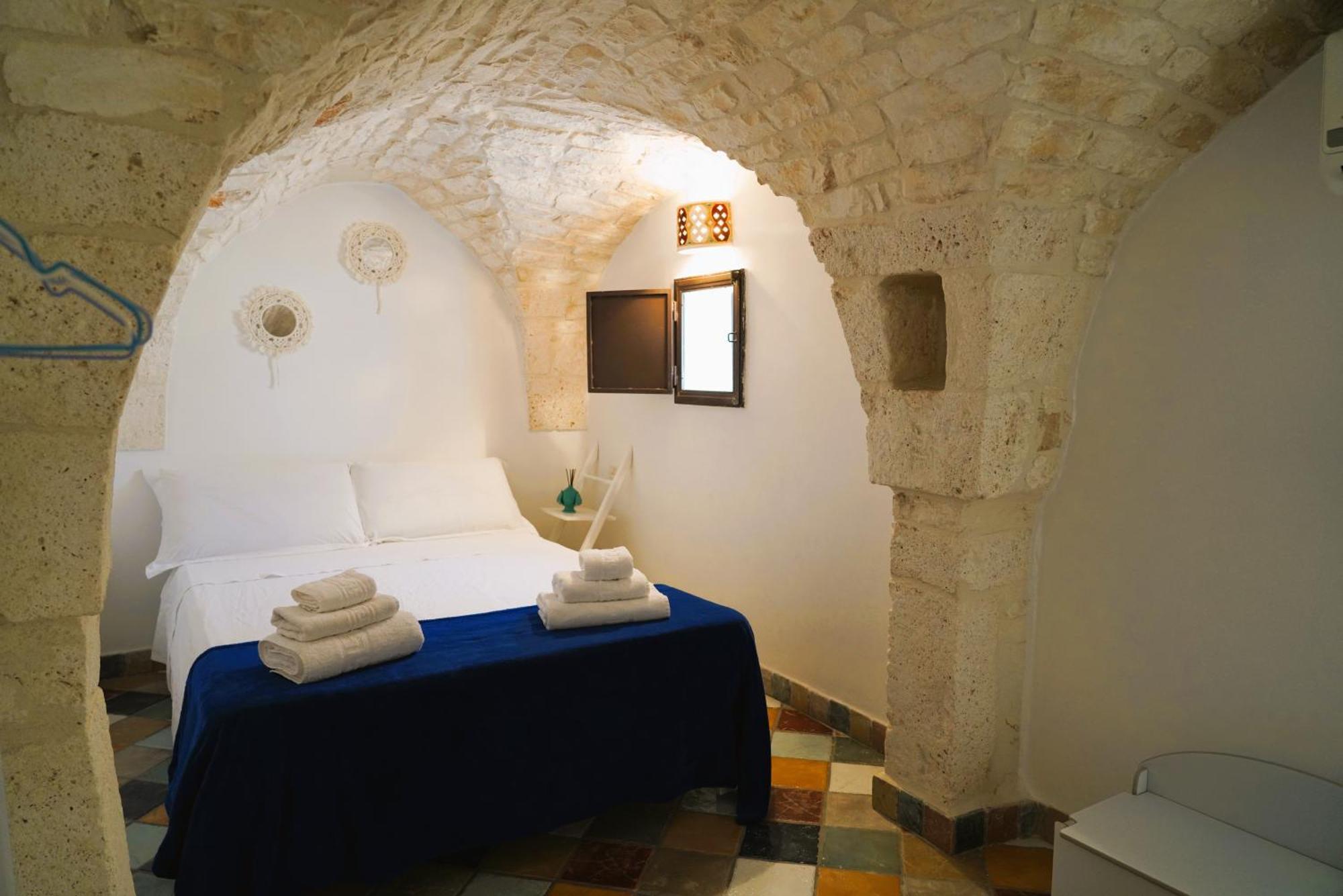 Domus Magistri - A Pochi Passi Dal Centro Storico Ostuni Exterior foto