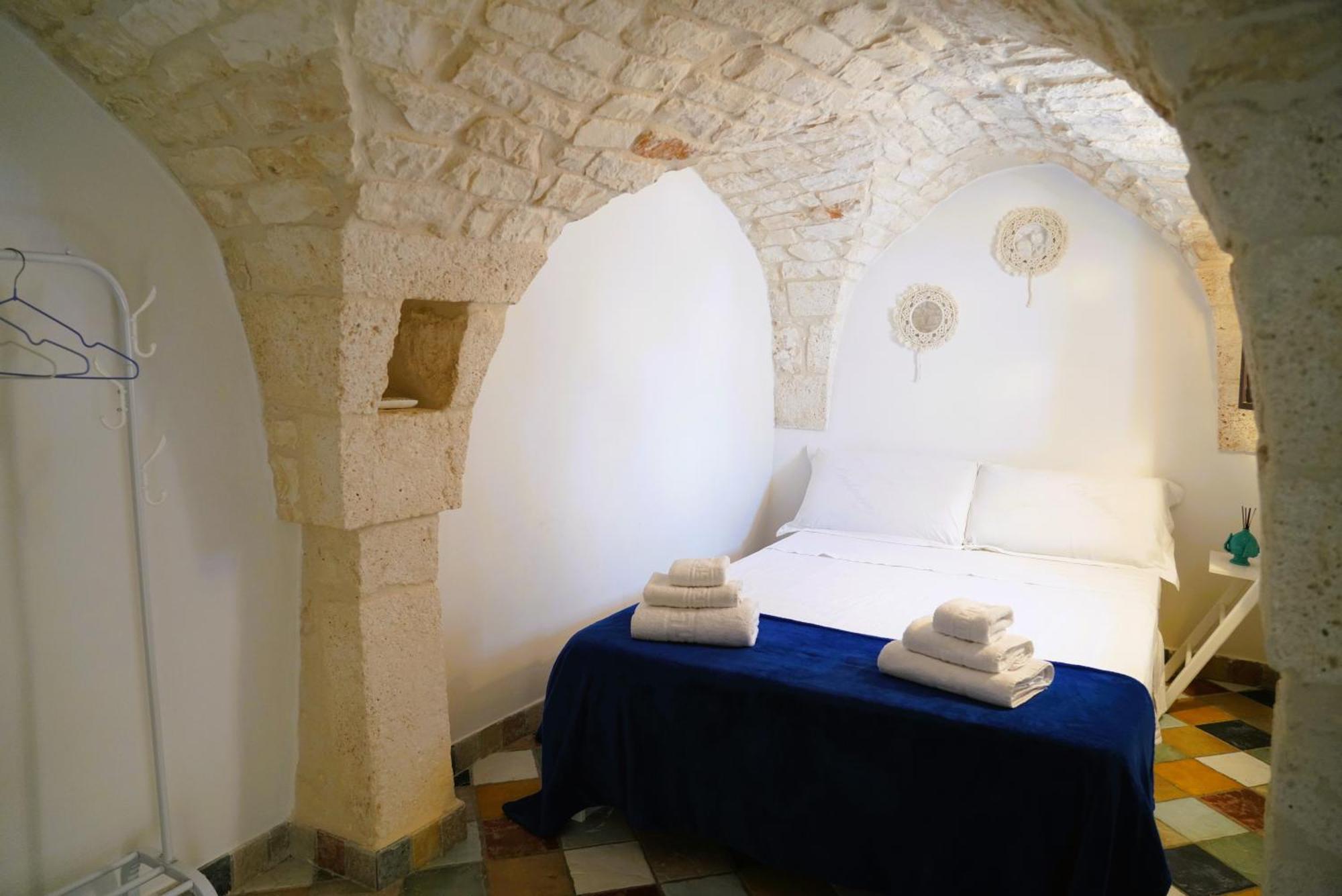 Domus Magistri - A Pochi Passi Dal Centro Storico Ostuni Exterior foto