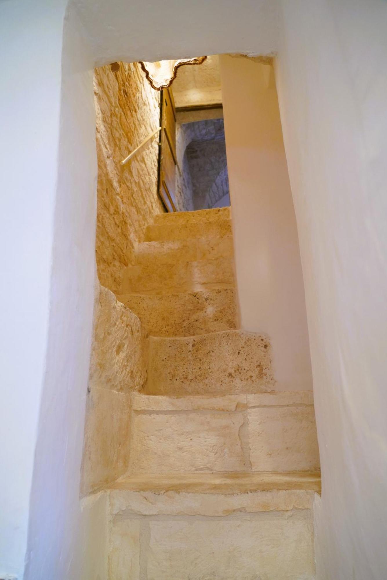 Domus Magistri - A Pochi Passi Dal Centro Storico Ostuni Exterior foto